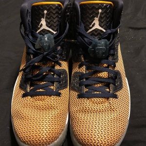 NAME THE PRICE. Jordan/Spike Lee Men’s 15